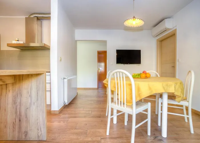 Diconi Apartmán Pula